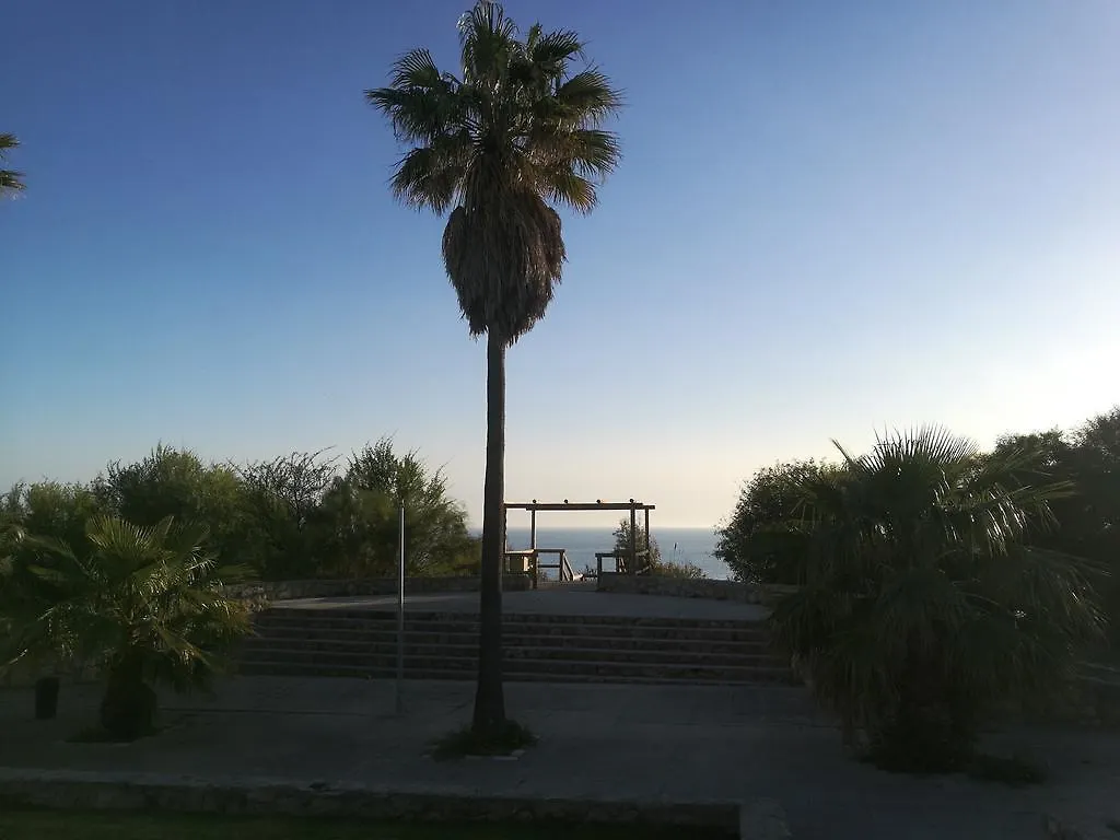 Duplex Ancha Con Wifi Y Parking Apartment Jerez de la Frontera